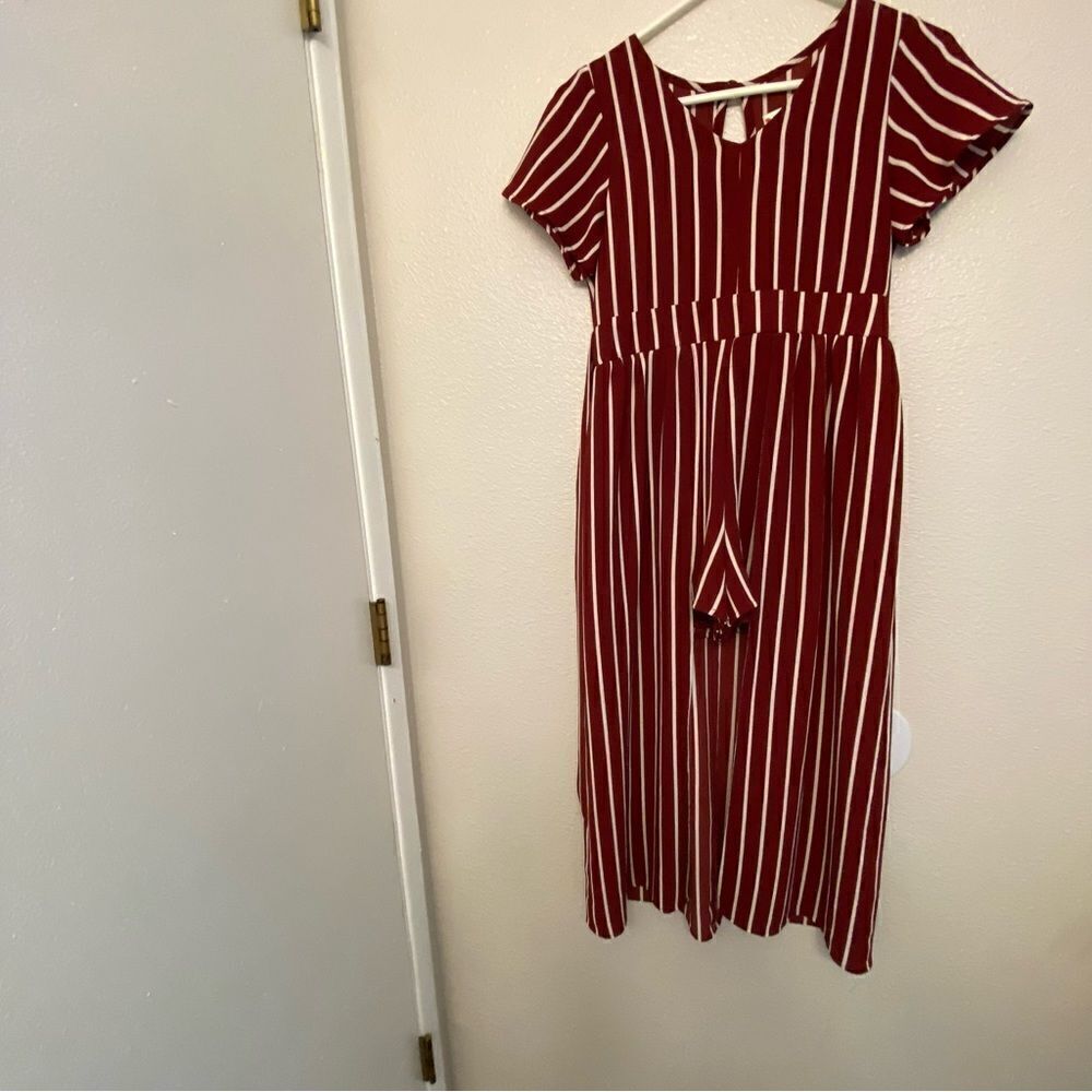 Poppies and Roses red Short Sleeve Maxi Stripe Walk-Through Romper -Girls 14 - Picture 2 of 11